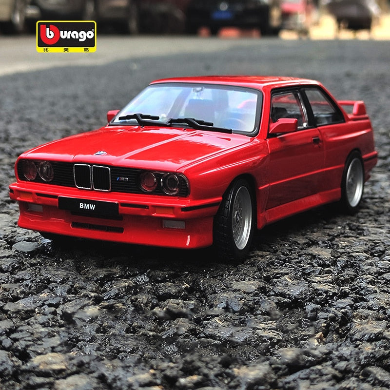 Bburago 1:24 BMW M3 E30 1988 Supercar Alloy Car Diecasts & Toy Vehicles Car Model Miniature Scale Model Car Toy For Children